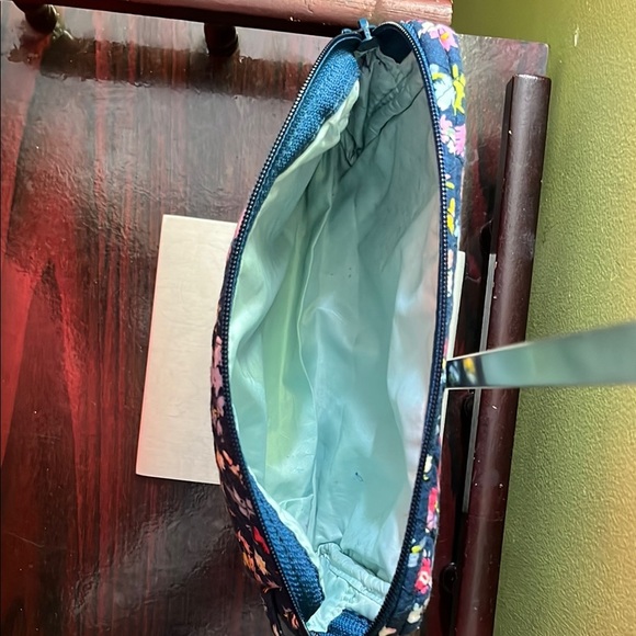 Vera Bradley Floral Quilted Women's Cosmetics Case - Picture 6 of 9